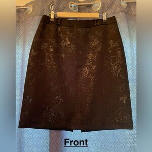 Worthington Skirt -12
Black Embossed Floral w/ BeltLoops
GreatCond - MachineWash